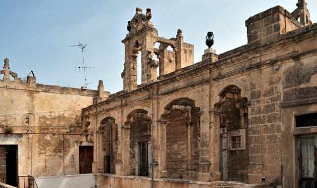 Bari, la storia di Villa Zanchi Capitaneo: edificio del 700 che ha visto nascere Palese